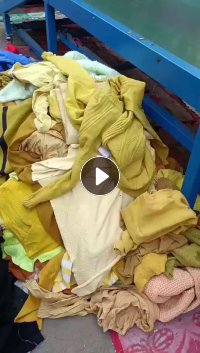 长期出售毛衣颜色料，现货白色10吨，红色10吨，蓝色黄色5吨，货在河北石家庄