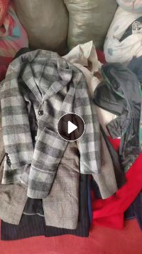 长期出售旧衣服通货,现货一吨多,货在山西晋中