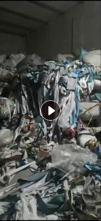 长期出售涤纶废布，涤纶造粒布，三天一车，货在浙江绍兴