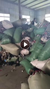 大量出售窗帘布，拉丝布，现货200吨，货在河南洛阳