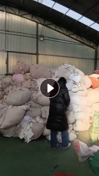 长期出售旧衣服大白，旧衣服毛衣，大白毛衣，现货9.6米一车