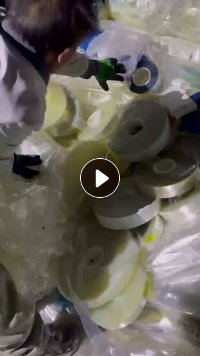 出售pet膜，单层、双层都有，散膜卷膜一起出，月供10多吨