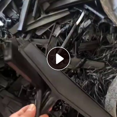 出售pu废料，现货一挂车