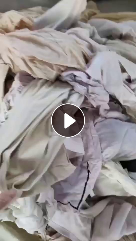 长期出售旧衣服大白，现货6.8一车，厂在河南郑州