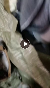 长期出售服装下脚料，废布料，五一前主要做夏装这些，之后以羊绒料为主，厂在上海