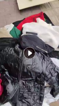 长期大量出售旧衣服统货，一个月12吨左右小区货，厂在河北邢台