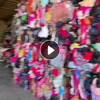 长期大量出售压包好的旧衣服黑料，黑料