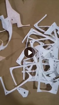 出售汽摩配产品边角料，外面一层是涤纶网，中间有棉和无纺布，货在浙江温州