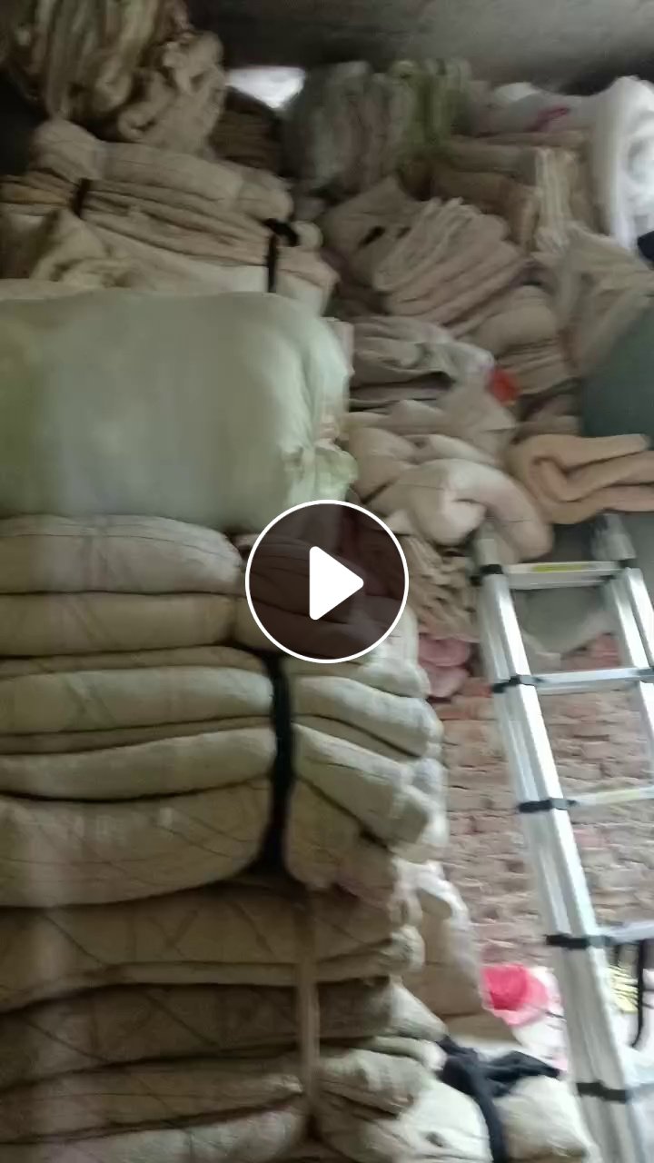 长期出售丝绵被，古棉被，棉被统货，现货四五吨