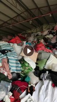 长期出旧衣服统货，现货100吨，厂在广东普宁
