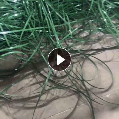 求购PET蓝白瓶片，PET打包带破碎料，干粉的，做塑钢打包带用，每天30-40吨