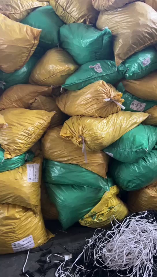 长期出售pvc水口料，现货13米一挂车