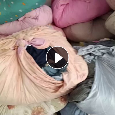 长期出售旧衣服统货，旧衣服小区货，冬装黑料都挑出来了