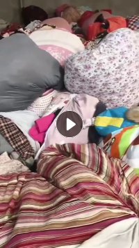 长期出售旧衣服黑料，黑料，现货20吨左右