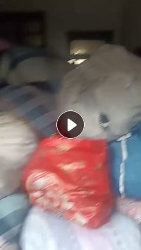 长期出售旧衣服统货，没有脏的破的，县城小区货，每个月十几二十吨，货在云南曲靖