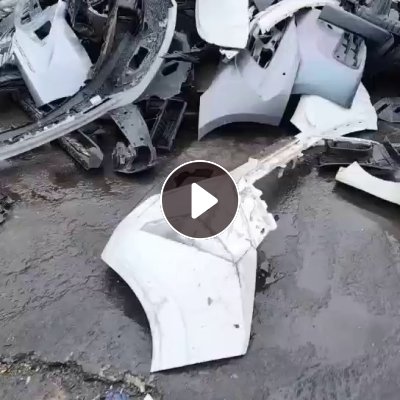 出售保险杠破碎料，清洗甩干，月供100吨