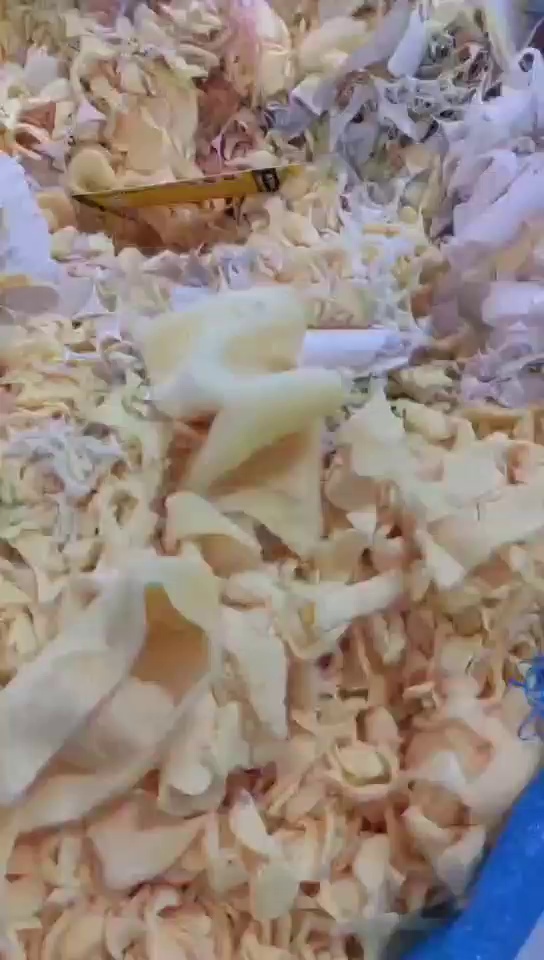 长期出售毛绒玩具边角料，涤纶材质的，货在广西钦州