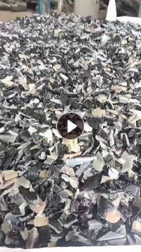 出售油箱破碎料,清洗甩干,月供40多吨
