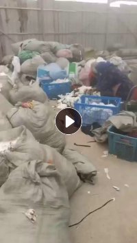 长期出售服装厂下脚料，纯棉，涤棉，涤纶，氨纶的废布，什么颜色都有，厂在安徽马鞍山