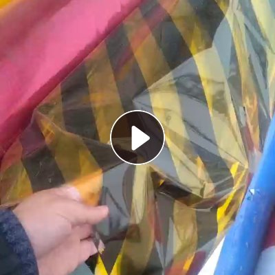 出售PET卷膜，花膜打绳料，现货10吨，1.3米的，要分切，现货10吨