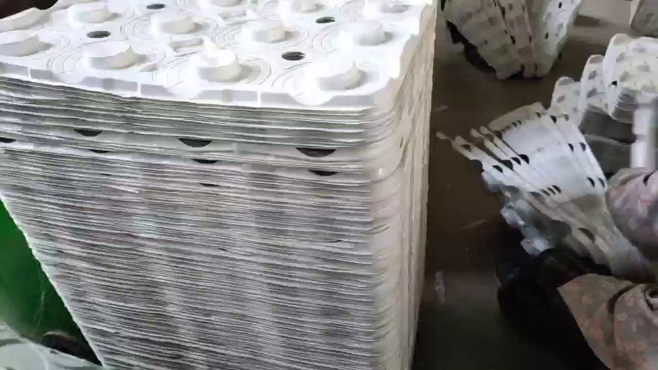 常年求购PVC氨纶片，月需求量150吨