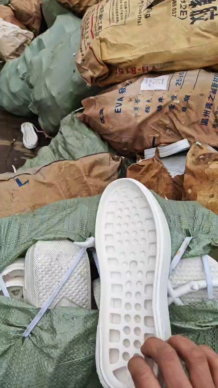 长期出售EVA轻泡废料