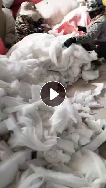 大量回收服装厂丝棉边角料，床垫厂丝棉下角料，线头棉等