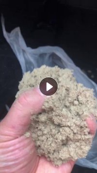 长期出售纺纱厂下来的涤棉粉末，毛毛料，50涤50棉，现货四五十吨