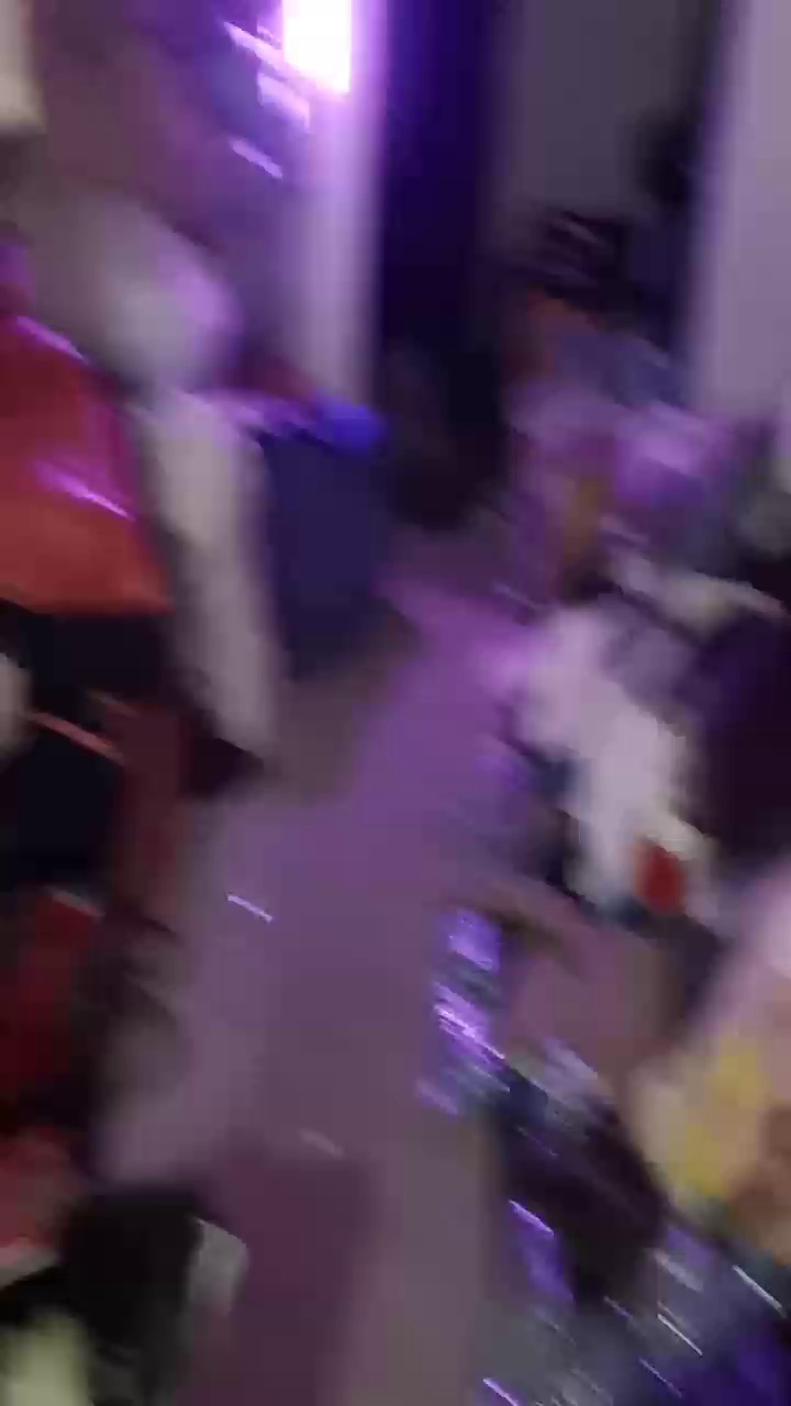 长期出售旧衣服统货， 把鞋包分开了，其他的都没分拣，厂在江西九江