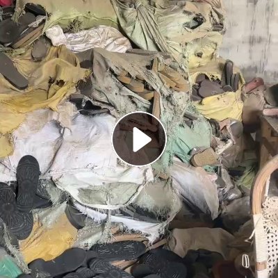 出售一批雪地靴鞋底，黑色比较多，。现货大概有4.2一车，厂在河南商丘