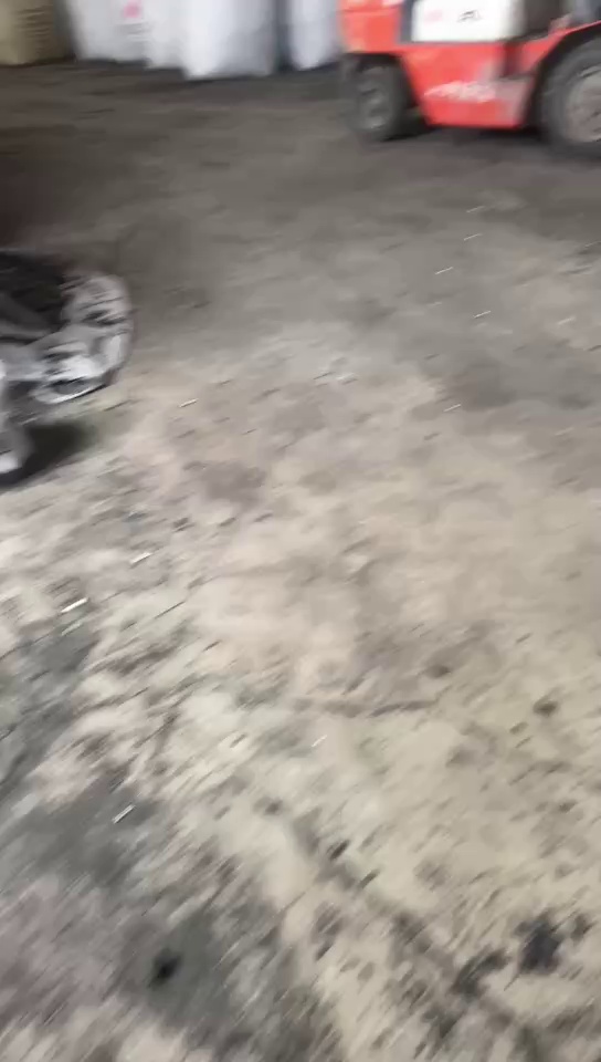 出售PP保险杠破碎料，带漆和无漆的，都有，月供200多吨