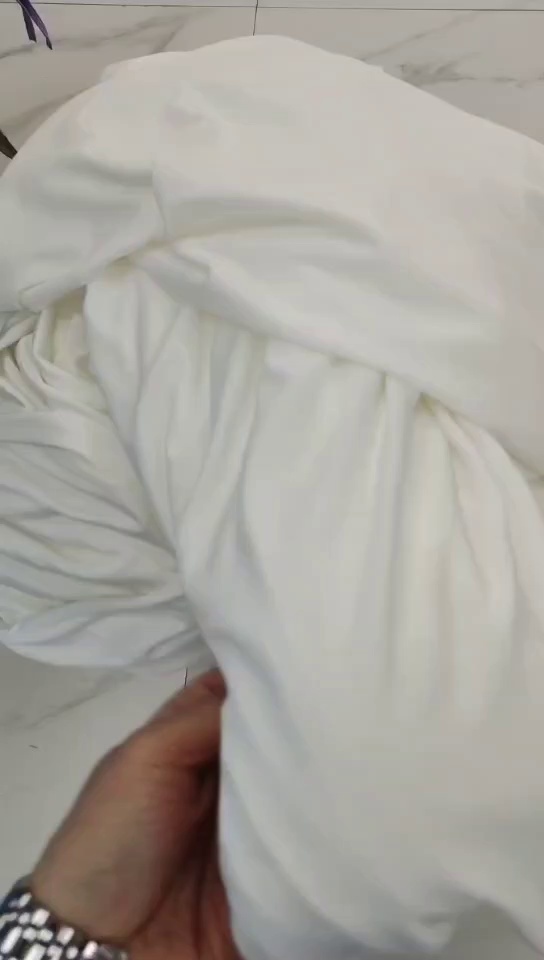 厂家直售牛奶丝面料，牛奶丝，克重120-200，门幅160-200，支持定做