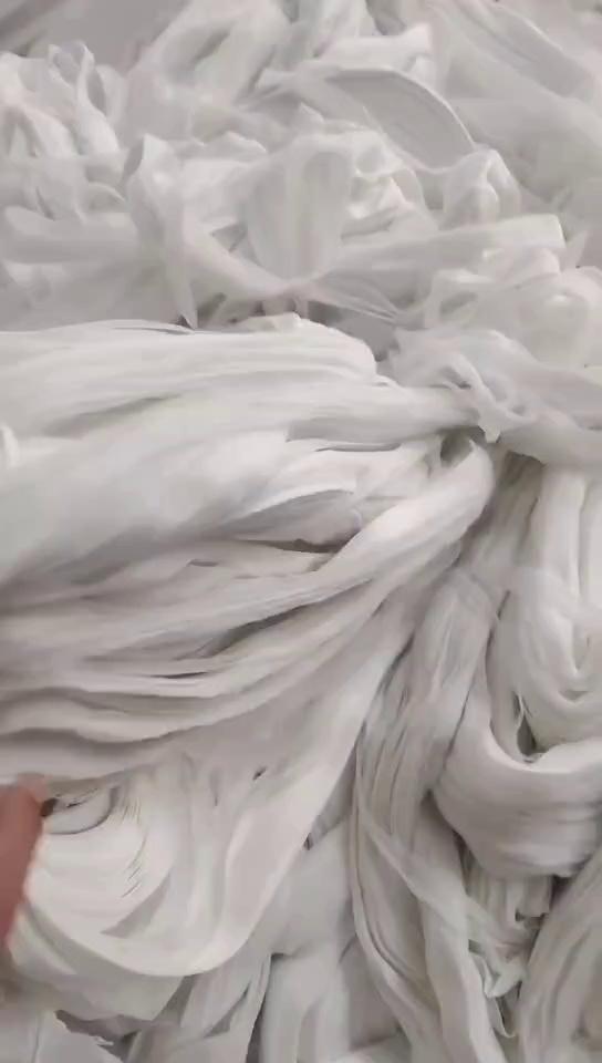 长期出售水刺无纺布边角料，涤纶材质的，每个月有30-40吨，货在山东临沂
