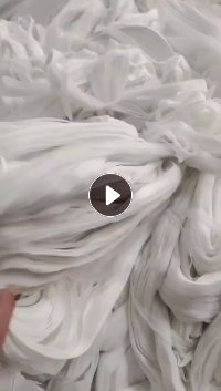 长期出售水刺无纺布边角料，涤纶材质的，每个月有30-40吨，货在山东临沂