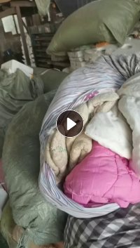 出售旧衣服统货，有把不能要的挑拣出来，其他没动，月供10吨左右，货在上海