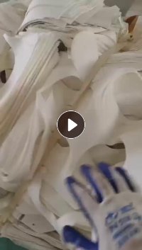 长期出售涤纶滤布下脚料，单面带胶，有白色和花色，厂在安徽阜阳