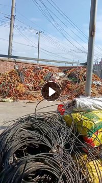 本厂常年大量出售软PVC水管.精品破碎料
