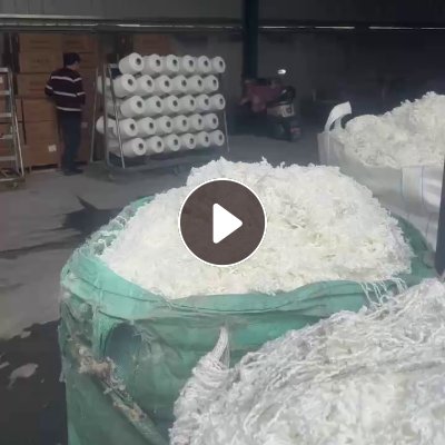 长期出售涤纶废丝混锦纶废丝，含水分百分之五十左右，锦纶废丝占比百分之三四十左右，现货30多个吨包袋