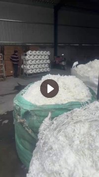长期出售涤纶废丝混锦纶废丝，含水分百分之五十左右，锦纶废丝占比百分之三四十左右，现货30多个吨包袋