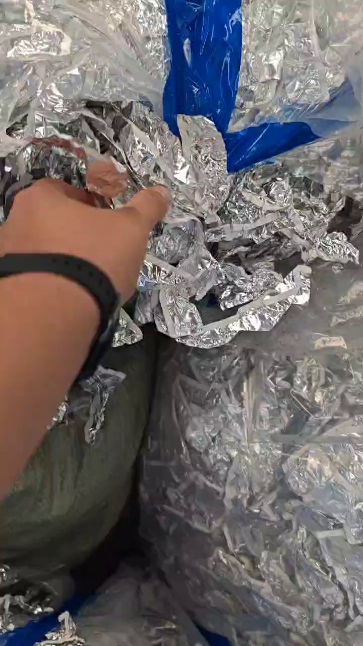 出售电池白边铝箔，一个月十来吨