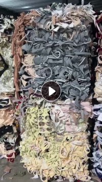 长期出售海绵黑料,每月有1000多吨,比工业垃圾料好用,货在广东汕头