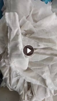 长期出售涤棉废布,涤棉碎布,开花料,现货有8吨左右,货在浙江柯桥