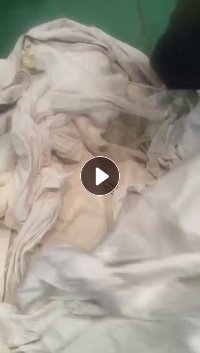 长期出售旧衣服大白，二白占比10%，现货50多吨， 每个月有100吨左右，厂在贵州贵阳