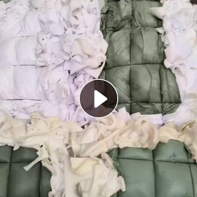 长期出售文胸厂下来的废海绵，海绵边角料，可以做鞋材用，月供五六十吨，货在广东汕头