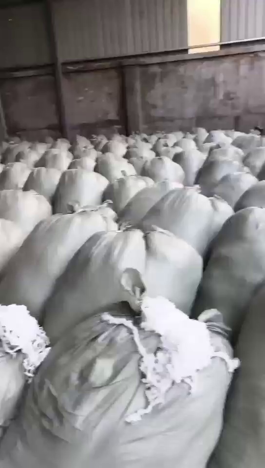 长期出售氨纶水丝，含水40-50左右，现货有30吨左右， 每个月30吨左右，江苏盐城。