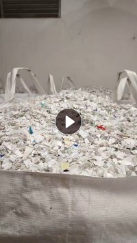 出售大小白乙破碎料，清洗甩干过风选，现货30多吨