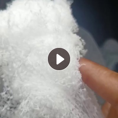 长期出售织布厂下来的涤纶水丝，氨纶废丝，两种货有分开，月供2车6米8，货在浙江金华