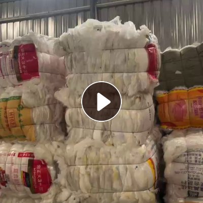 出售高低压膜，带标签，现货10吨。出售纯高压膜，保鲜膜，现货6吨多，少量标签