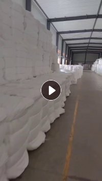 厂家长期出售卫生巾下来的纯棉无纺布,无纺布边角料,无纺布卷材,现货三四十吨,月供50吨左右