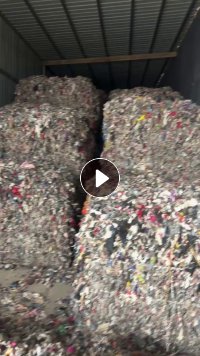 长期大量出售羽绒服破碎料，现货700-800吨，厂在河南濮阳